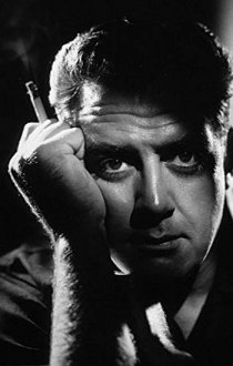 Raymond Burr