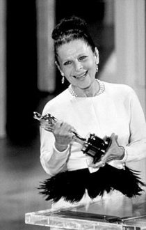 Ruth Gordon