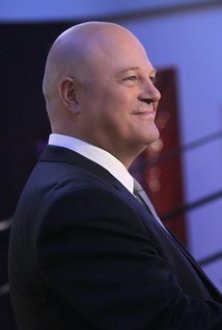 Michael Chiklis