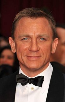 Daniel Craig